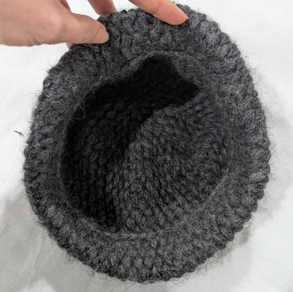 Hortensia hat from baby alpaca
